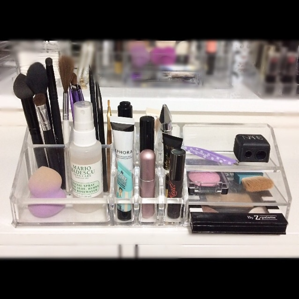 Clear acrylic makeup organizer