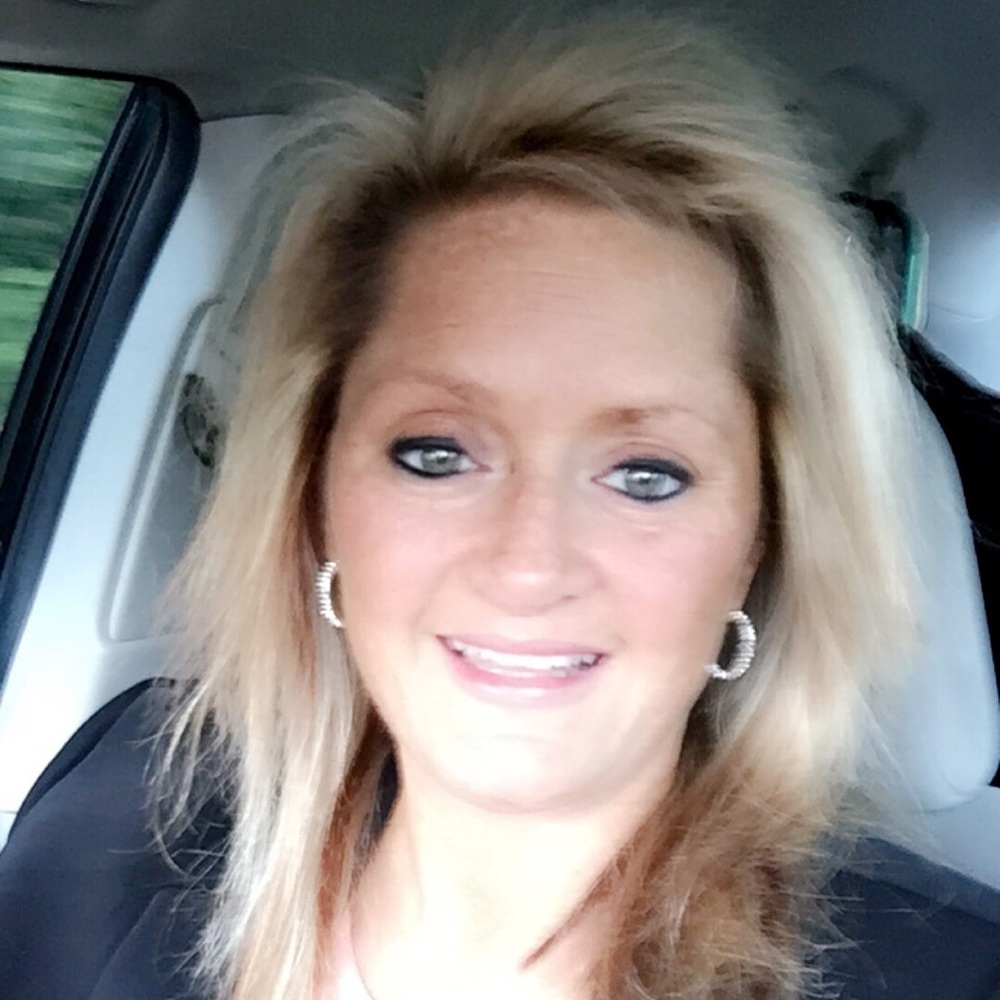 Meet your Posher, Melissa