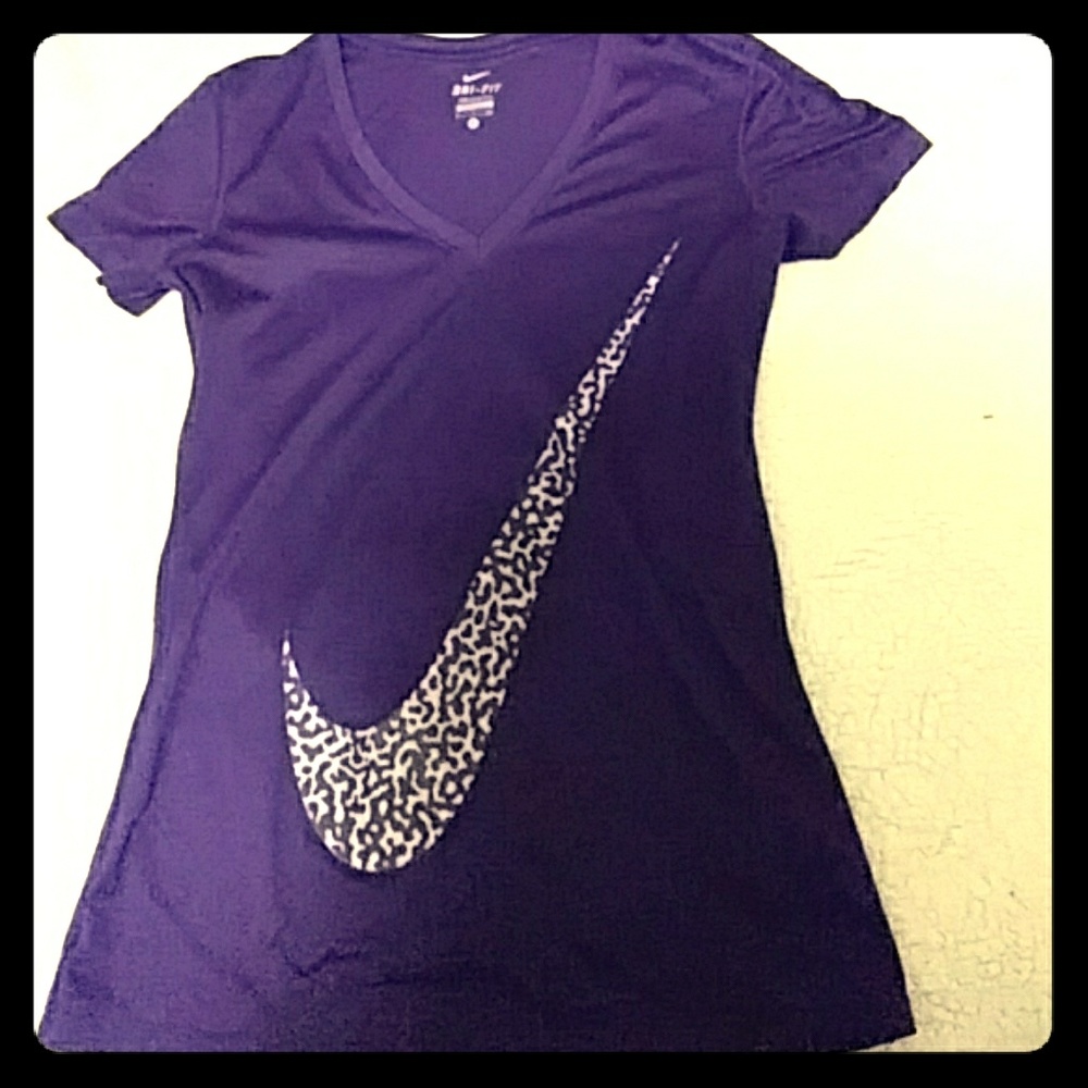 Nike Dri Fit soft Tee