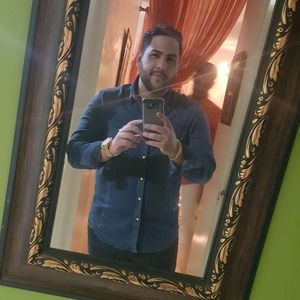 Meet your Posher, Anthony