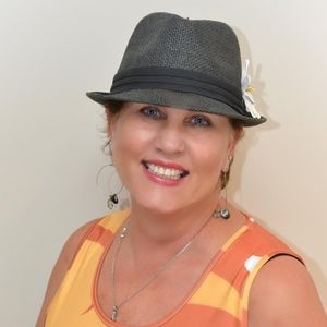 Meet your Posher, Christine