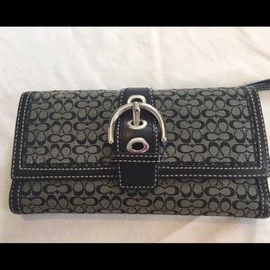 Coach Mini Signature Trifold Wallet