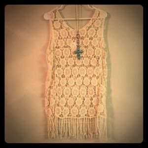 CROCHETED FRINGED CREAM LAYERING TUNIC, L