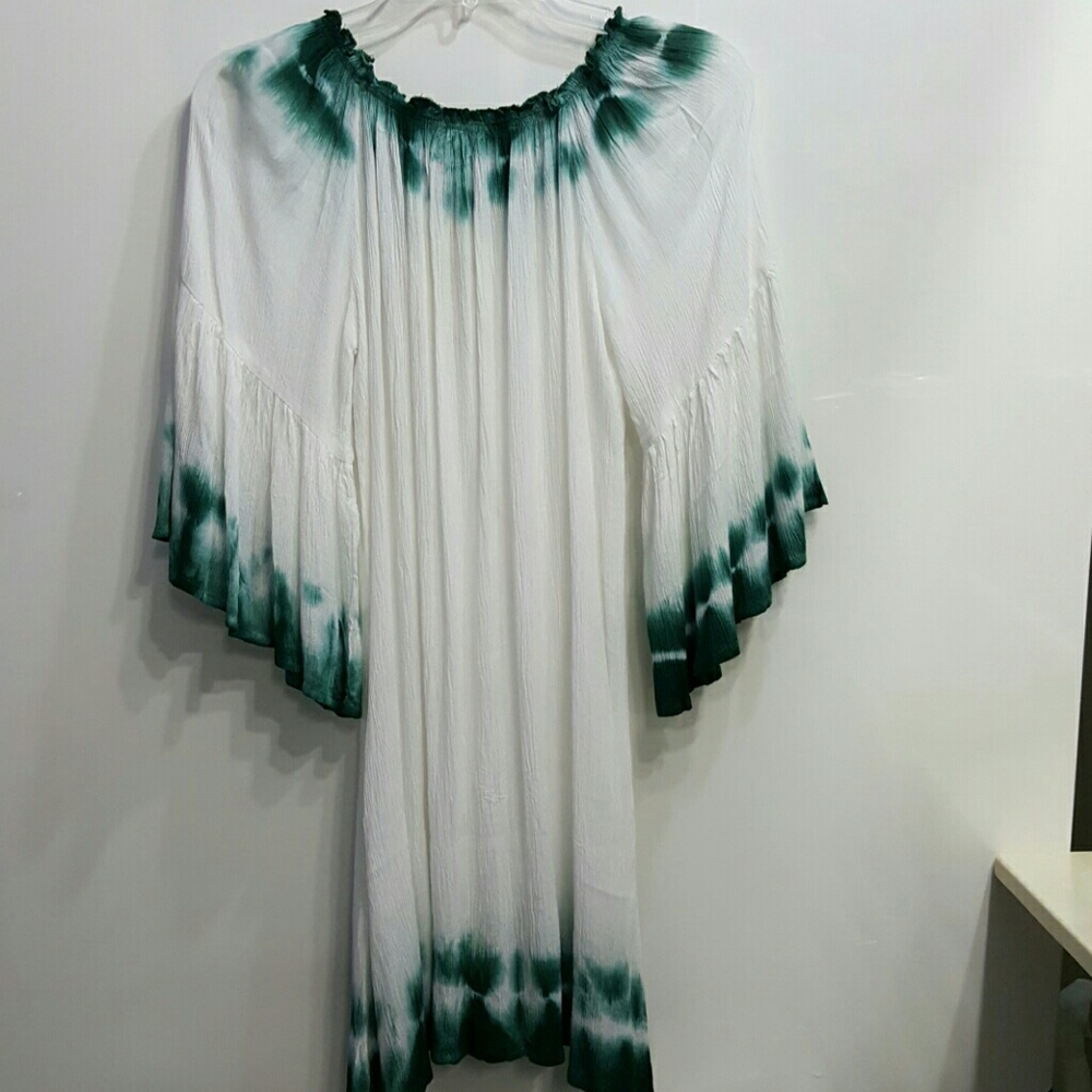 Islander dress