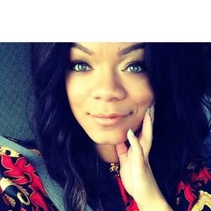 Meet your Posher, Deborah