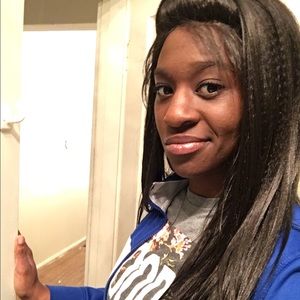 Meet your Posher, Nikki