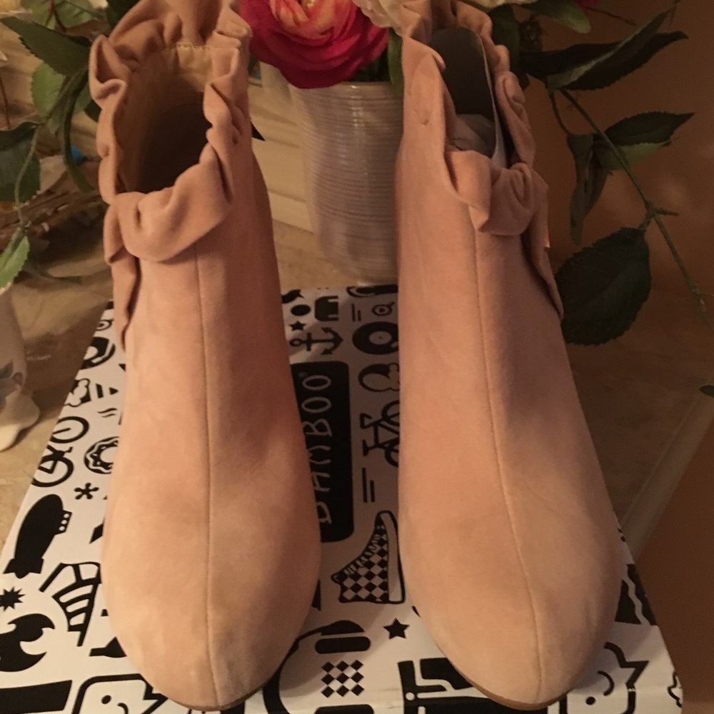 Booties - Picture 3 of 4