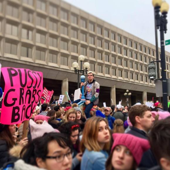 Meet your Posher, Lucas - Picture 1 of 1