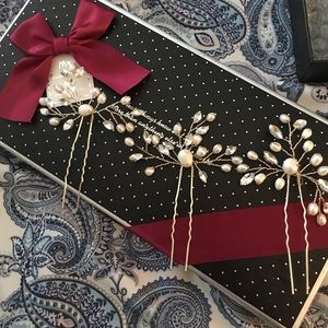 Beautiful Hair Pins - Worn once 💎👰🏼