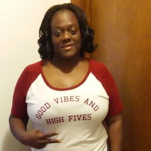 Meet your Posher, Rena