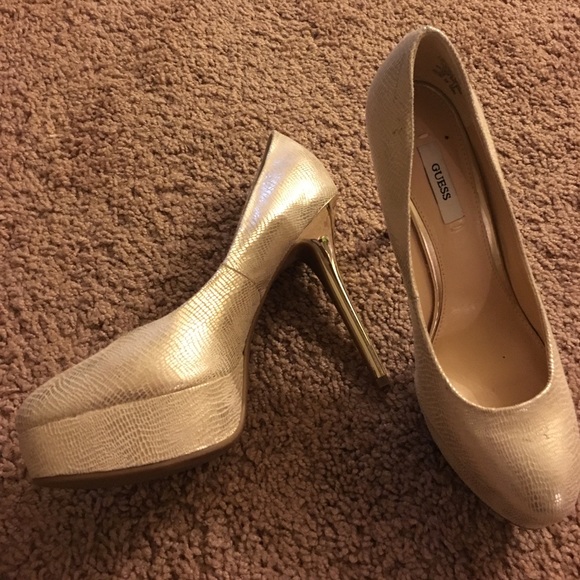 Guess Gwelsea B Women's - Picture 4 of 4