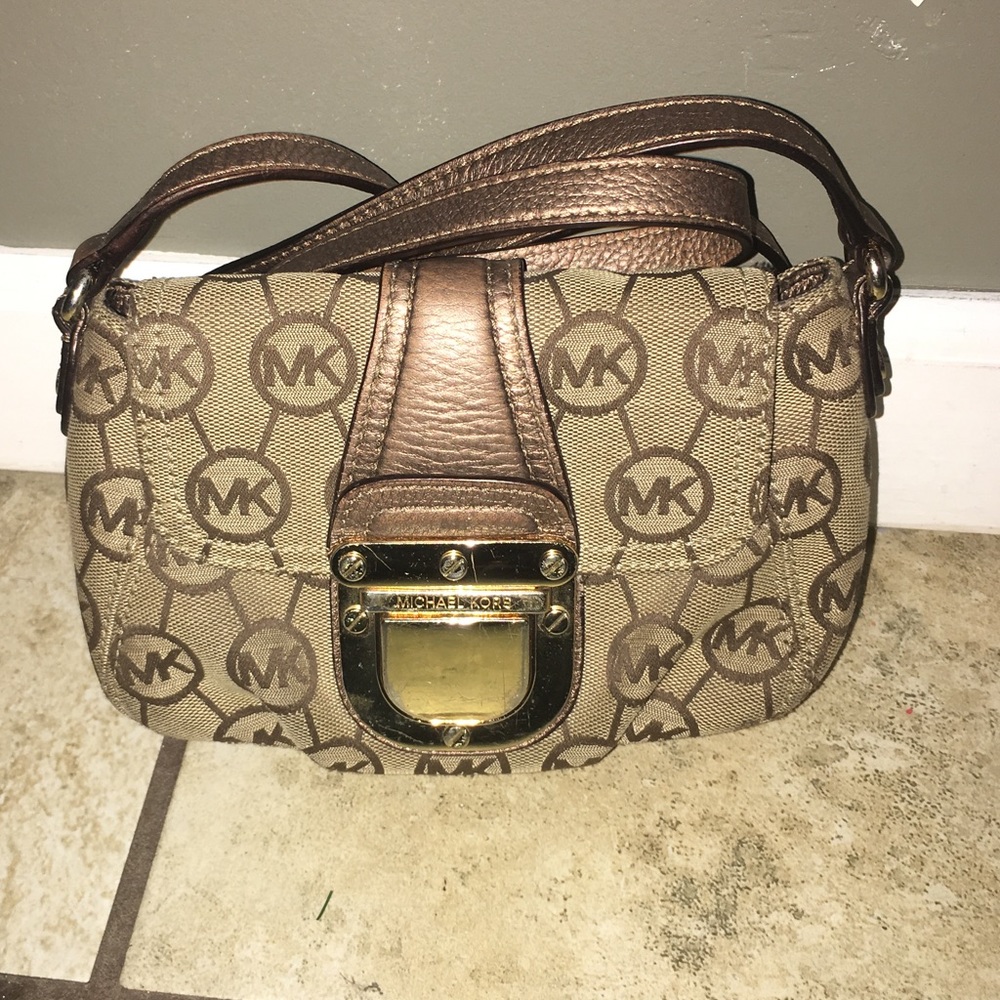 Michael Kors Crossbody