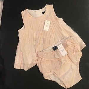 Baby Gap swing top set