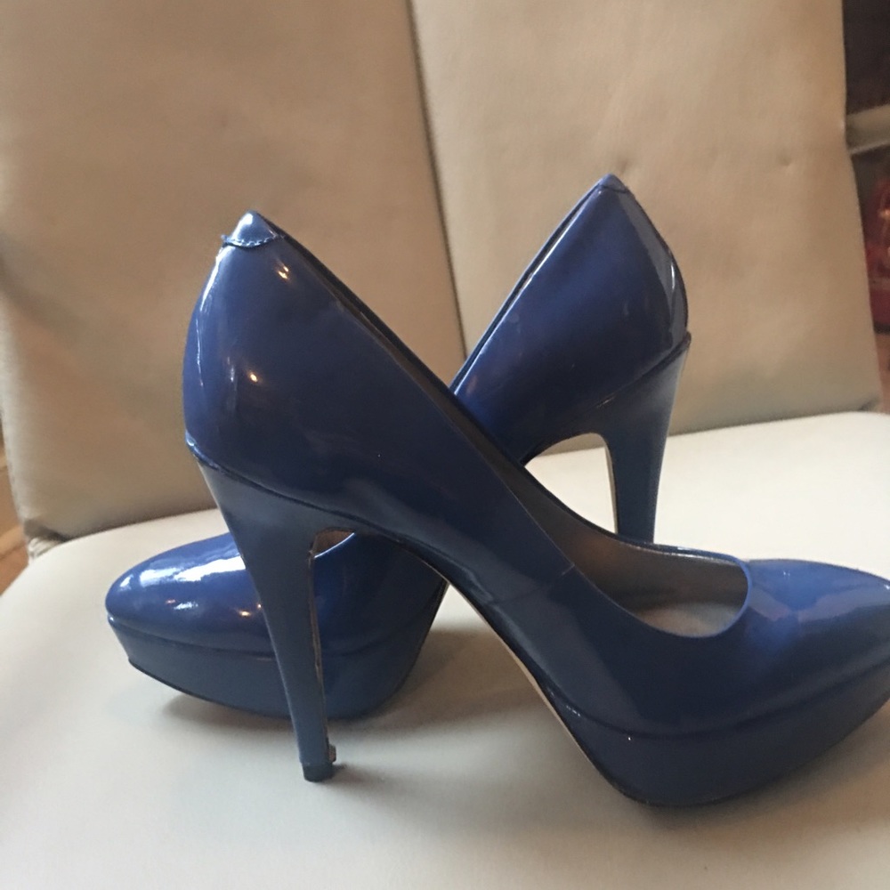 Nwot Cobalt Blue Kenneth Cole Pumps- sz8