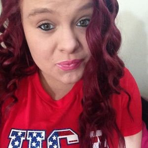 Meet your Posher, Brittany