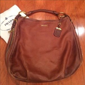 💥FLASH SALE💥Authentic *PRADA* Cervo preloved