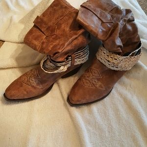 Buckle brand cowgirl boots