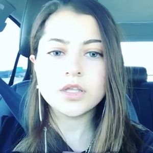 Meet your Posher, Lore