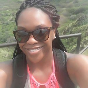 Meet your Posher, Tesha