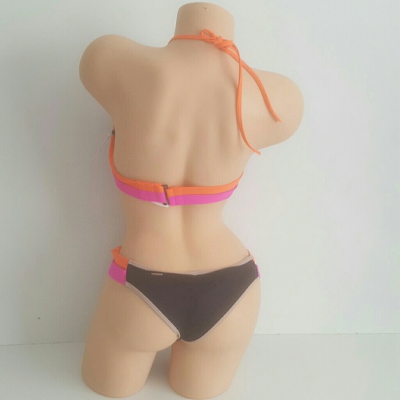 Victoria's Secret 34B MEDIUM BIKINI BUNDLE NWT