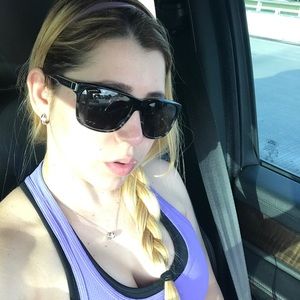 Meet your Posher, Leydimel