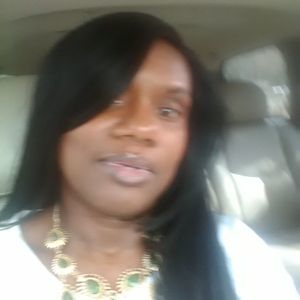 Meet your Posher, Tonya