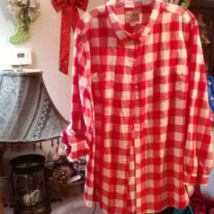 Women's Red and white plaid button old navy