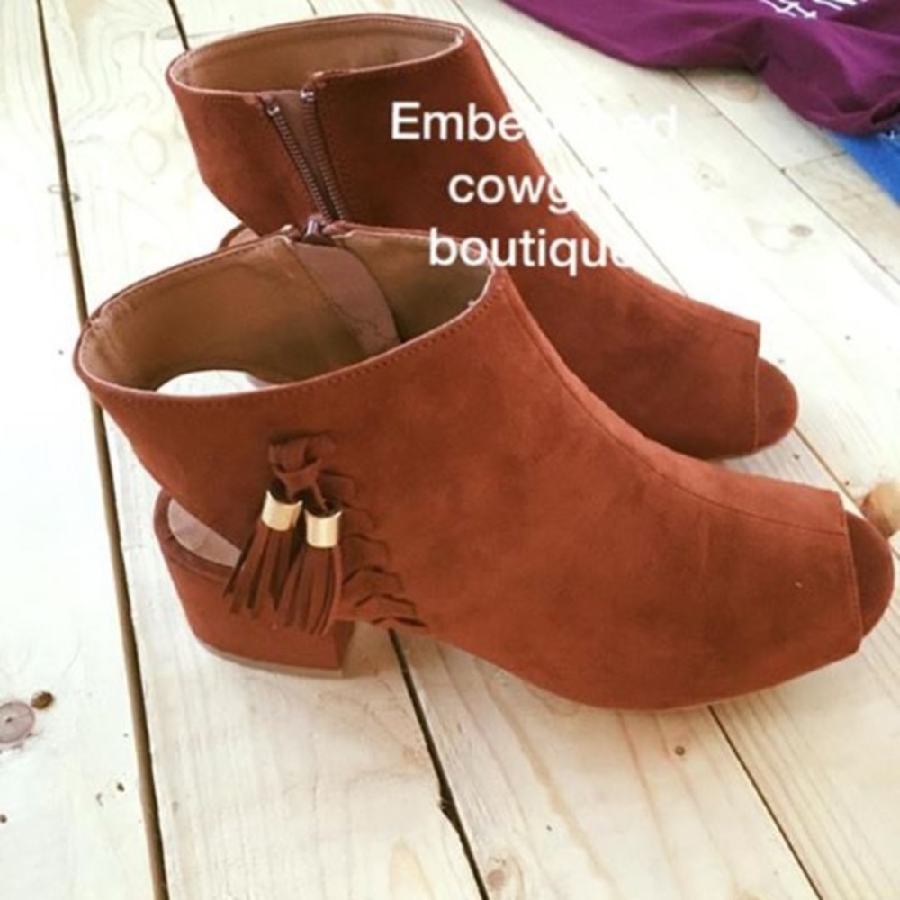 Cowgirl boho open toe peep Booties boots tassel