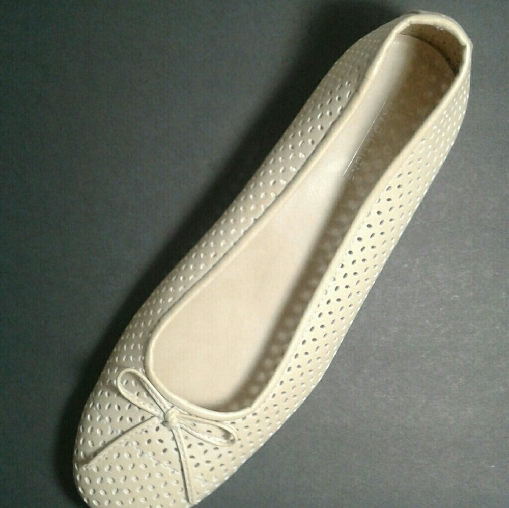 🌺 SOLD 🌺 PREDICTION Flats - Picture 5 of 7