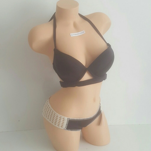 Victoria's Secret 36C MEDIUM CROCHET BIKINI BUNDLE
