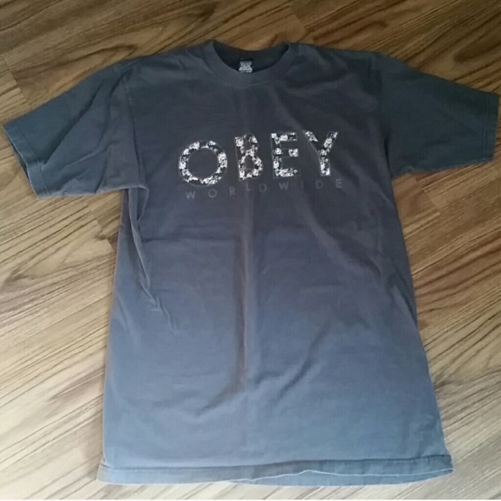 Medium Obey Shirt