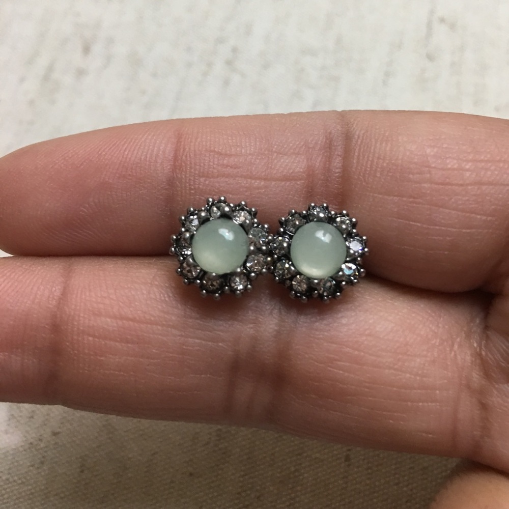Chloe + Isabel studs