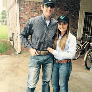 Meet your Posher, Casey