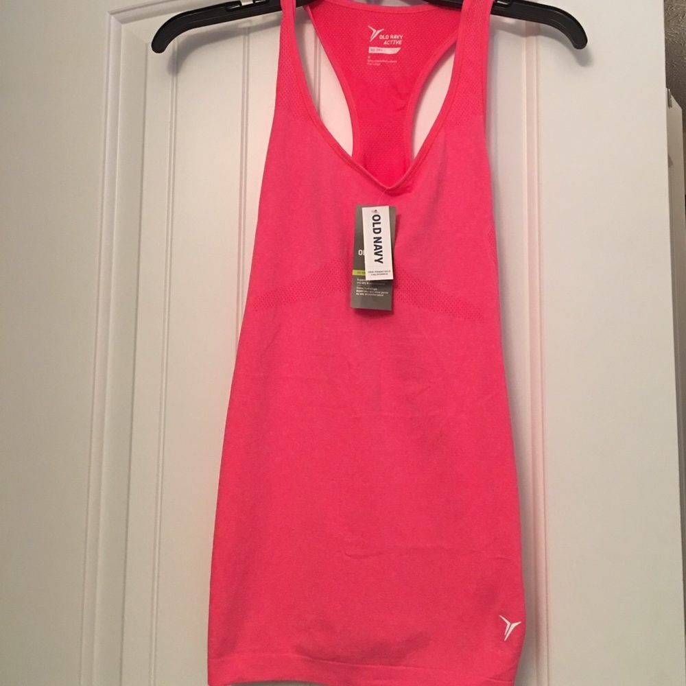 NWT-Old navy active running top