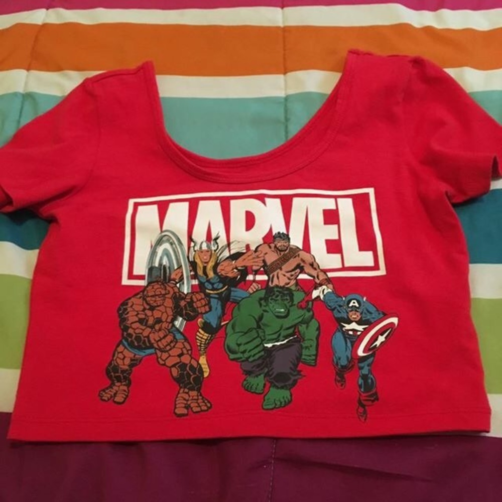 Crop top