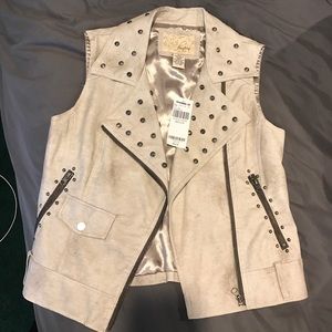 Daytrip leather studded vest