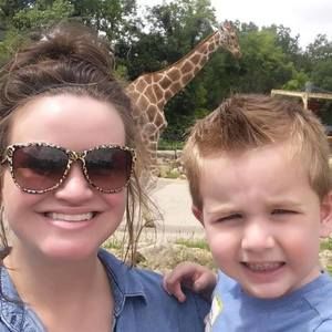 Meet your Posher, Violet