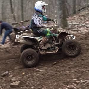 Meet your Posher, Levi