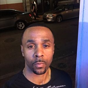 Meet your Posher, Henry