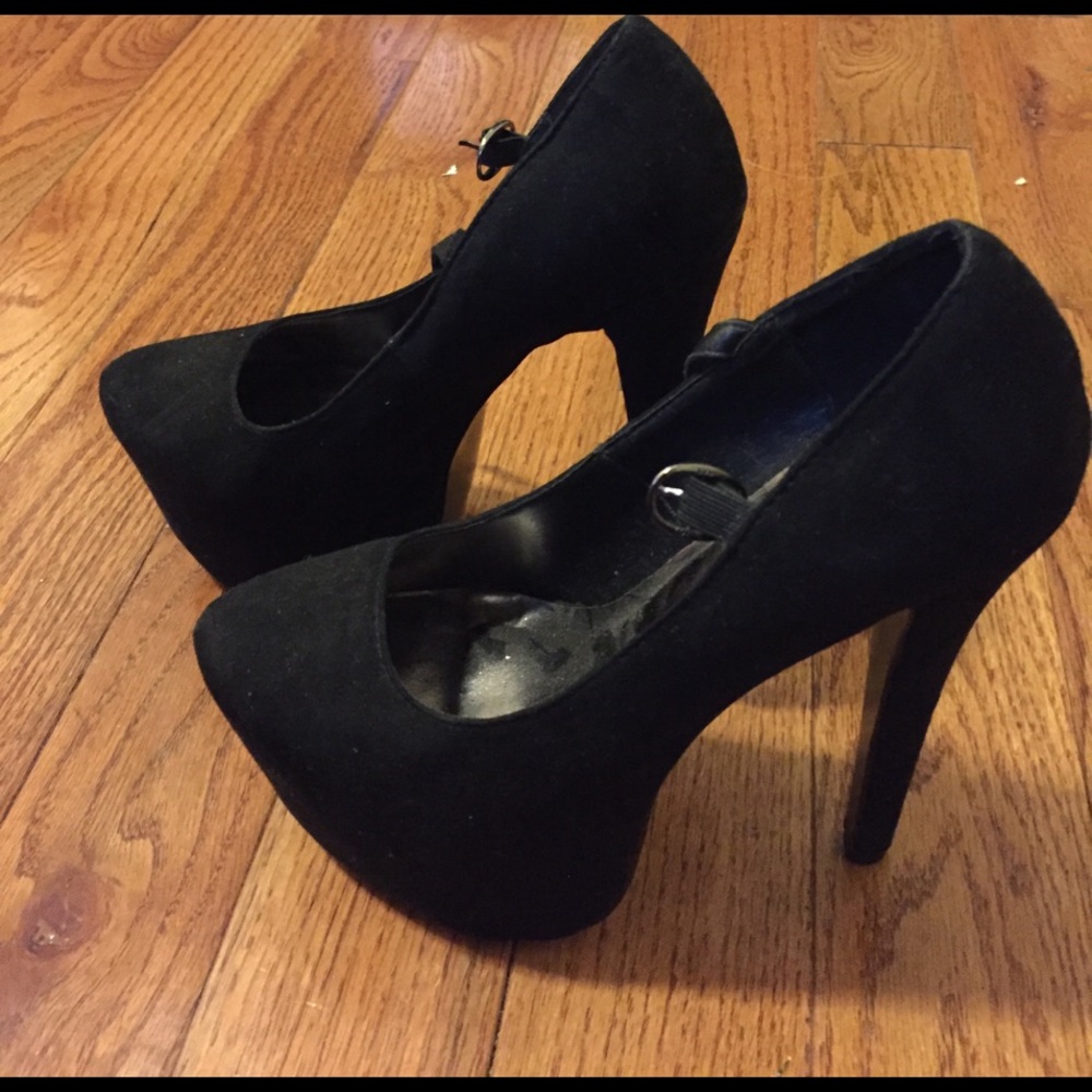 Fave HIGH heels
