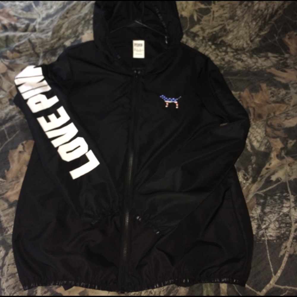 Today only!!! Vs pink anorak. New