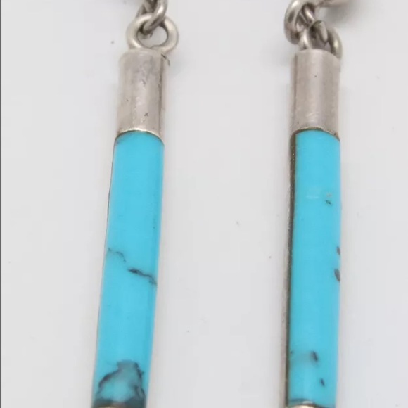 I am in search of these earrings - Picture 2 of 2