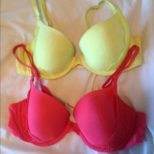 Set of two Victoria's Secret Demi Bras