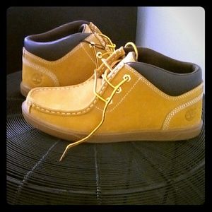 Timberland kicks super clean!!!!!