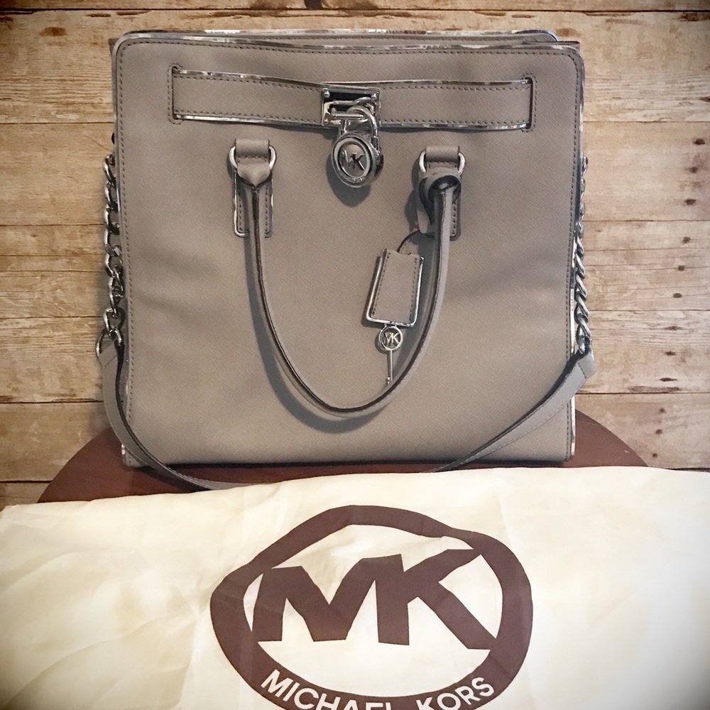 SPECIAL HOLIDAY EDITION MK!!