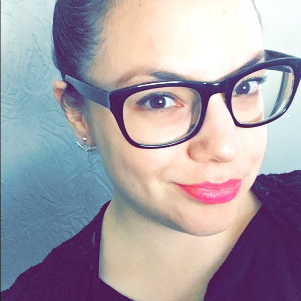 Meet your Posher, Julianna