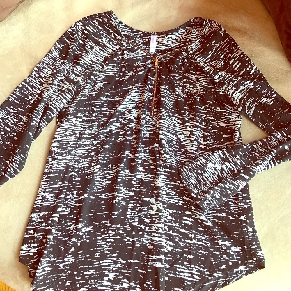 Target brand long sleeve shirt