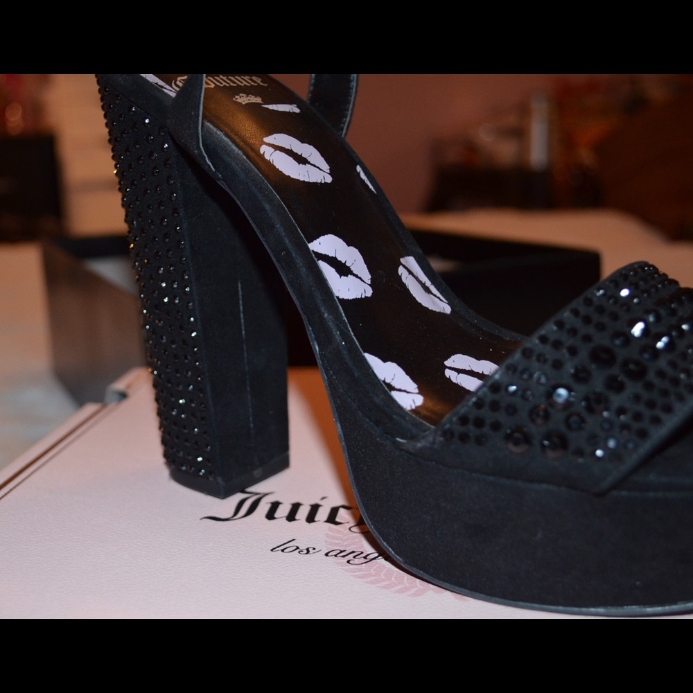 JUICY COUTURE HEELS