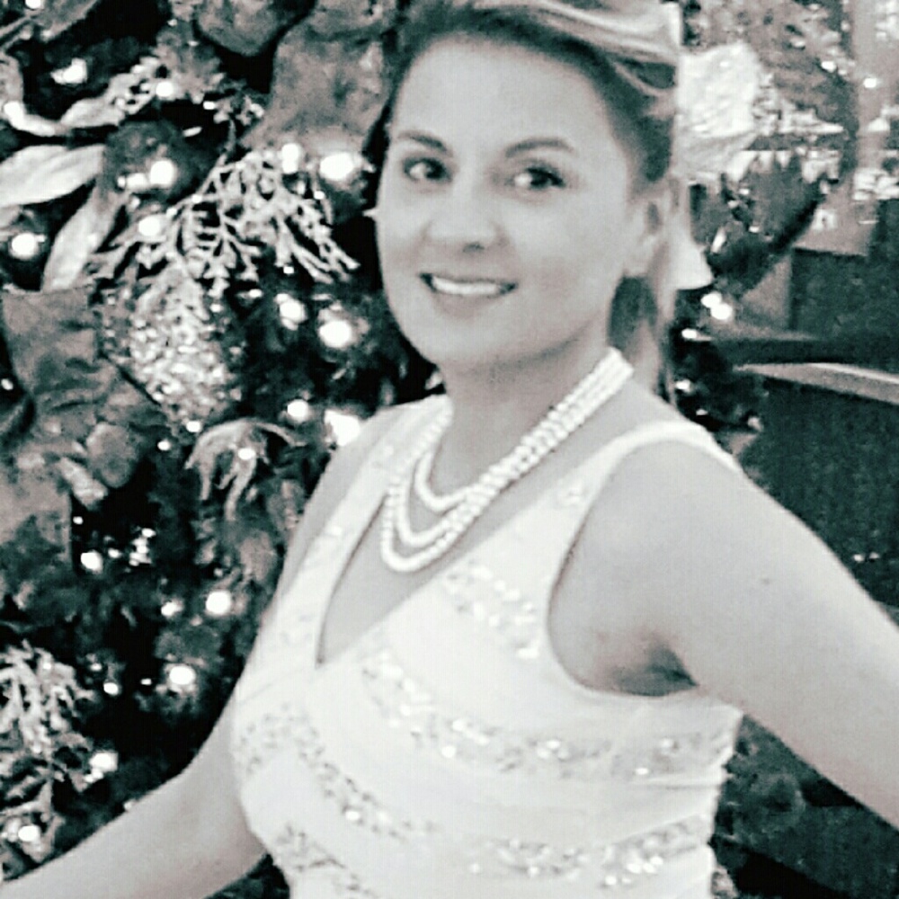 Meet your Posher, Alejandra