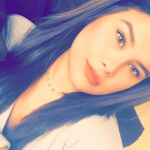 Meet your Posher, Luisa